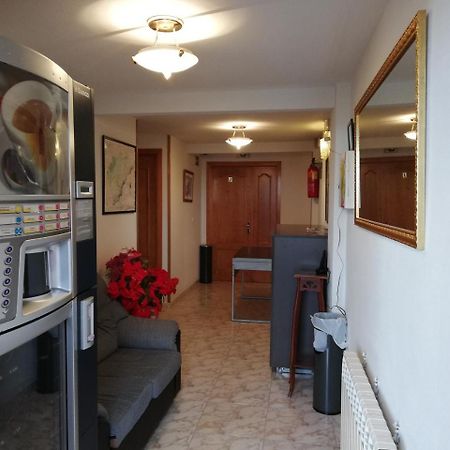 מלון סגוביה Hostal Residencia Taray מראה חיצוני תמונה