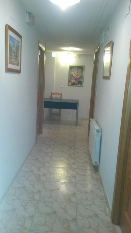 מלון סגוביה Hostal Residencia Taray מראה חיצוני תמונה